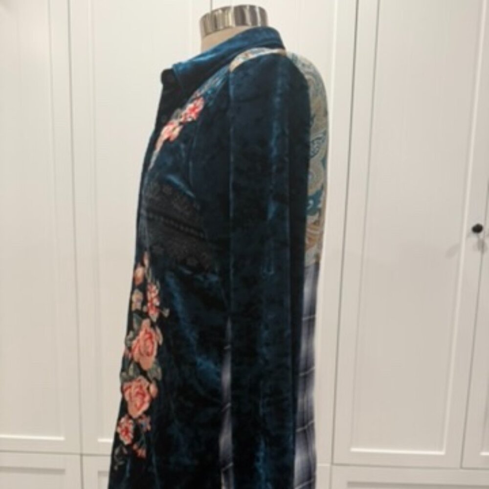 Andree by Unit Teal Velvet Embroidered Button Down Tunic Boho (S) - Picture 2 of 4